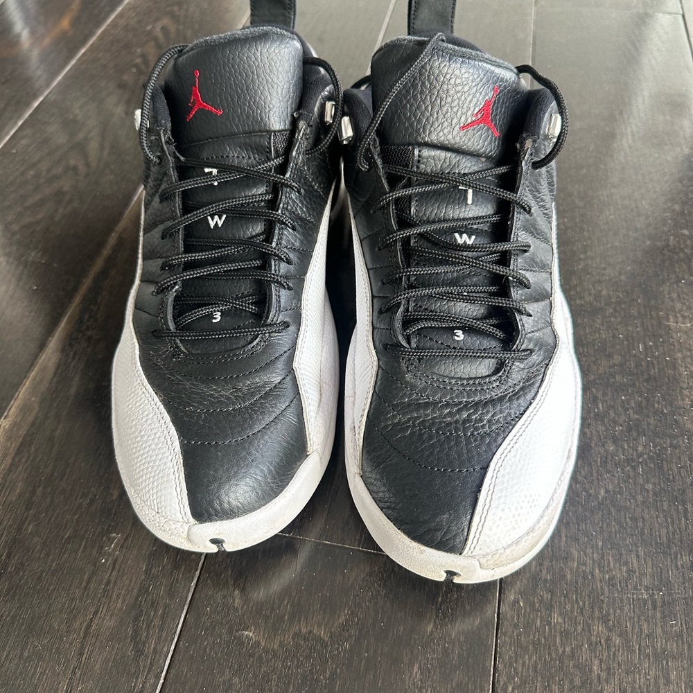 Jordan 12 Playoff low size 9.5